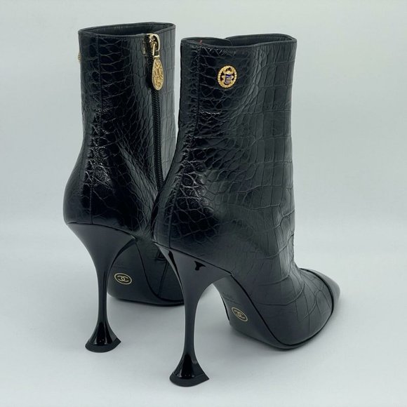 CHANEL 19A Métiers d'Art Paris Croc Embossed Booties Ankle Boots Heels - Picture 6 of 14